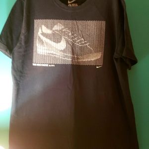 Nike Cortez T Shirt Vintage L